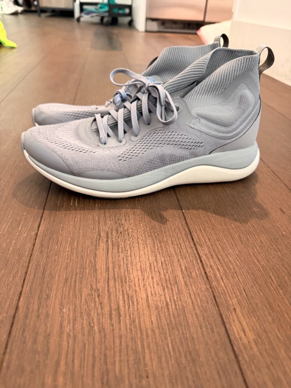 lululemon Women's Chargefeel Sneaker- Gray- Size 11